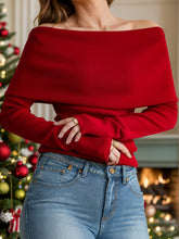 LIZAKOSHT - Off-Shoulder Long Sleeve Sweater