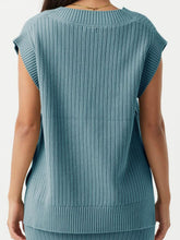 LIZAKOSHT - Ribbed V-Neck Sweater Vest
