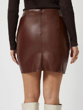 LIZAKOSHT - Ruched Asymmetrical Hem Skirt