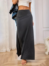 LIZAKOSHT - Solid Elastic Waist Maxi Skirt