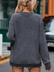 LIZAKOSHT  -  Full Size MERRY CHRISTMAS Round Neck Long Sleeve Sweatshirt