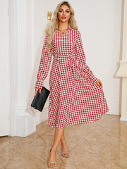 LIZAKOSHT - Tied Houndstooth Long Sleeve Midi Dress