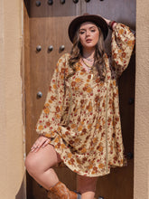 LIZAKOSHT  -  Plus Size Printed V-Neck Balloon Sleeve Mini Dress