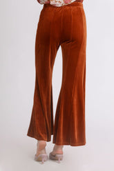 LIZAKOSHT  -  Umgee High Rise Elastic Waist Flare Pants