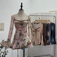 2000s fashion Spring and Summer New French Square Collar Lace-up Blooming Flared Long-Sleeved Top Lace Edge Design T-shirt