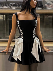 LIZAKOSHT - French Princess Fashionable and Fashionable Cross Tie Bow Dress, Small Black Dress with Small Design Sense