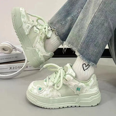 LIZAKOSHT - Sweet Platform Sneakers for Women Fashion Comfortable Ventilated Niche Sports Shoes Versatile Casual Autumn Sneakers