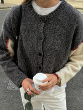 42863219212494|42863219245262|42863219278030