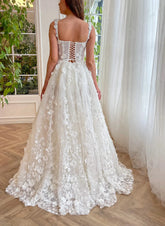 LIZAKOSHT - Luxury White Evening Dresses Lace Prom Party Gowns Sweetheart Thigh Slit Wedding Guest Dresses Flowers Pearls On Sale