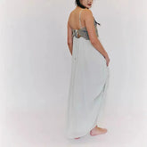 LIZAKOSHT - The Retro and Elegant Halter Dress for The Spring Exudes A Sense of Sophistication