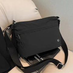 LIZAKOSHT - Waterproof Canvas Nylon Crossbody Bag Lightweight Faionable Mom Bag Leisure Walking oulder Bag Zipper Closure Soft Ox...