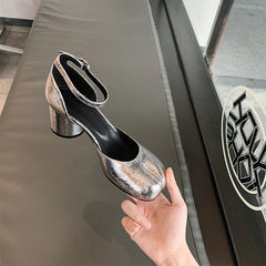 Lizakosht Women Fashion Split Toe Ninja Tabi Pumps High 6cm Heels Mary Janes Round Head Shoes Buckle Strap Shallow Sandals Shoes