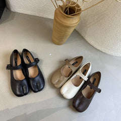 Lizakosht Women Flat Split Toe Shoes Women's Square Toe Retro Single Shoes One Word Buckle Shallow Mouth Mary Jane Shoes Sandals