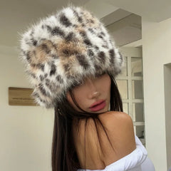 Lizakosht Ins Leopard Print Bucket Hat Women Fashion Furry Fisherman Cap Faux Fur Warm Winter Luxury Ear Protection Plush Panama for Girls