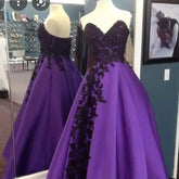 LIZAKOSHT - Purple and black Wedding Dress Lace Appliques A-Line Sleeveless Satin Vintage Gothic Bridal Gowns Floor Length Customized