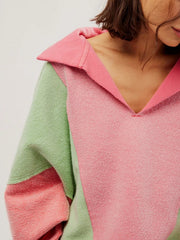 LIZAKOSHT - High-Low Exposed Seam Contrast Long Sleeve Sweatshirt