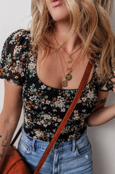 LIZAKOSHT - Printed Scoop Neck Short Sleeve Bodysuit