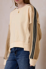 LIZAKOSHT  -  Contrast Round Neck Long Sleeve Sweatshirt