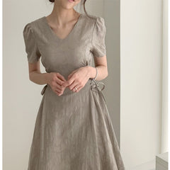 Summer Women Solid Dress French Pattern V-neck Slim Waist Side Straps And Long Short-sleeved Dress Elegent Party Dress