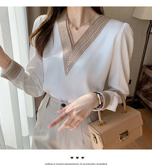 Long Sleeve White Blouse Tops Blouse Women Blusas Mujer De Moda 2021 Embroidery V-Neck Chiffon Blouse Shirt Women Blouses E226