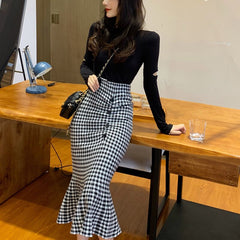 PERHAPS U Trumpet Mermaid Black Beige Plaid Midi Skirt High Street Empire Vintage Retro Women S0192
