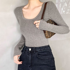 All-match T-shirt 2022 autumn and winter round neck solid color bottoming shirt sexy clavicle slim top fashion women's clothing