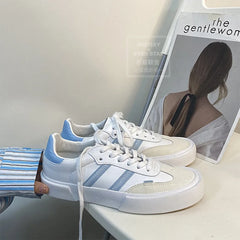 Lizakosht Luxury New Retro Shoes for Women Sneakers Fashion Classic Low Cut Lace-up Plus Size 35-44 All-match Designer Sneakers Women