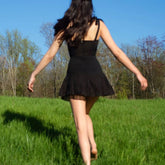 Lizakosht Ruffled Lace Suspender Skirt Temperament Short Skirt Hepburn Sexy Personality Black