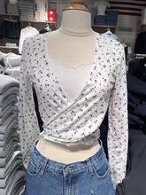 Lizakosht Chic Floral Print Slim Wrap Crop Top Women Spring Sexy V Neck Lace-up Long Sleeve T Shirt Female Vintage Casual Tops Y2k