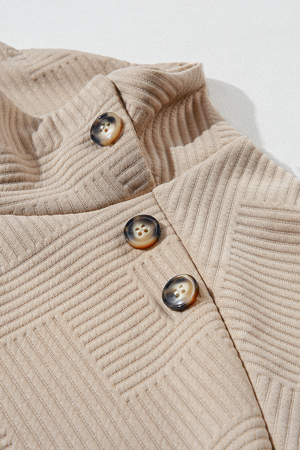 LIZAKOSHT  -  Textured Turtleneck Long Sleeve Sweatshirt