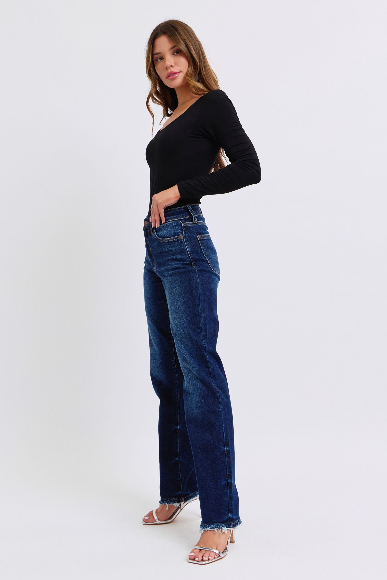 LIZAKOSHT  -  Judy Blue Full Size Raw Hem Straight Leg Jeans