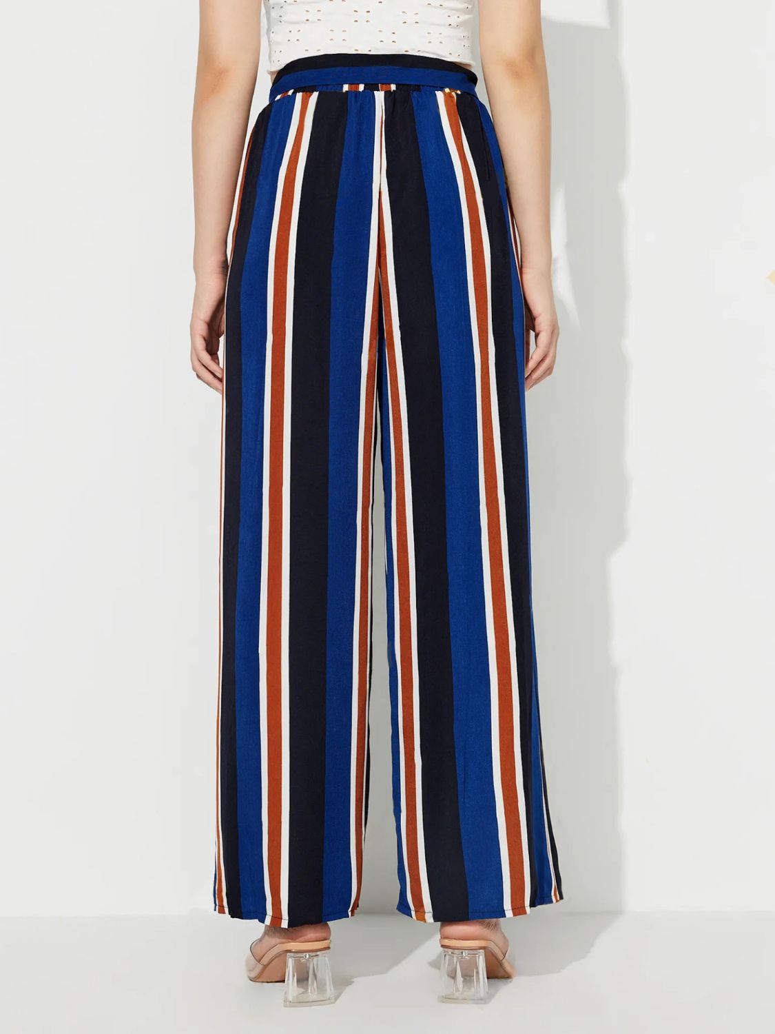 LIZAKOSHT  -  Side Slit Contrast Wide Leg Pants