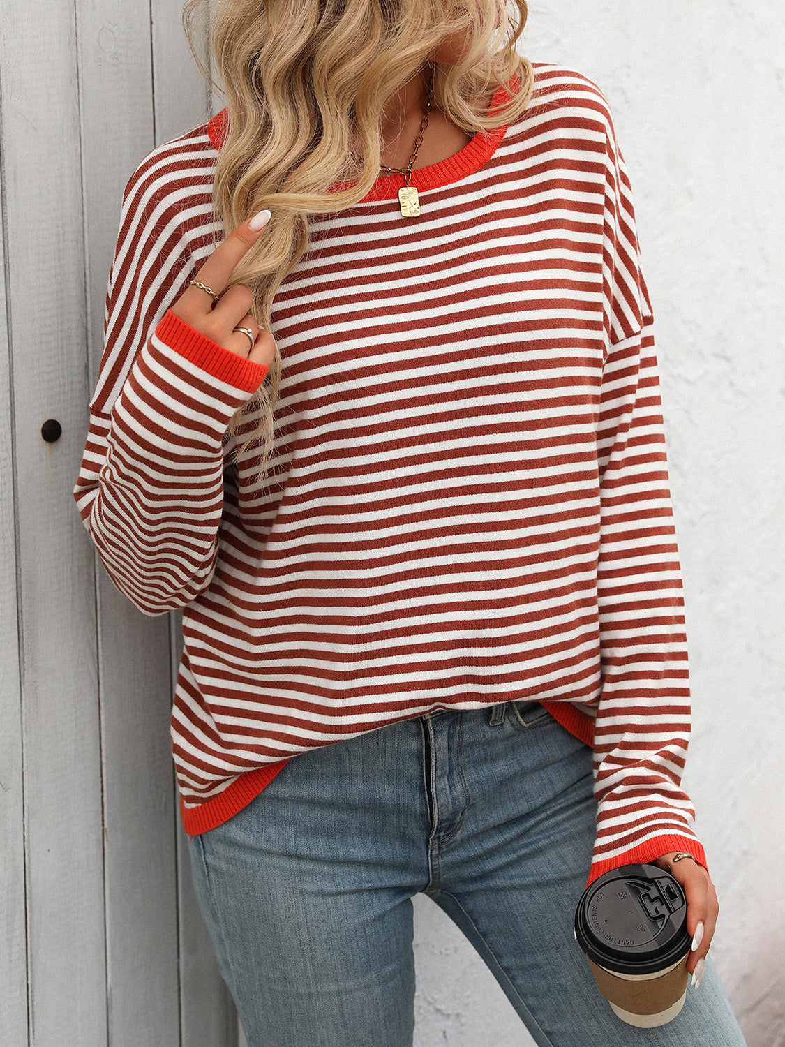 LIZAKOSHT  -  Striped Round Neck Long Sleeve Sweater