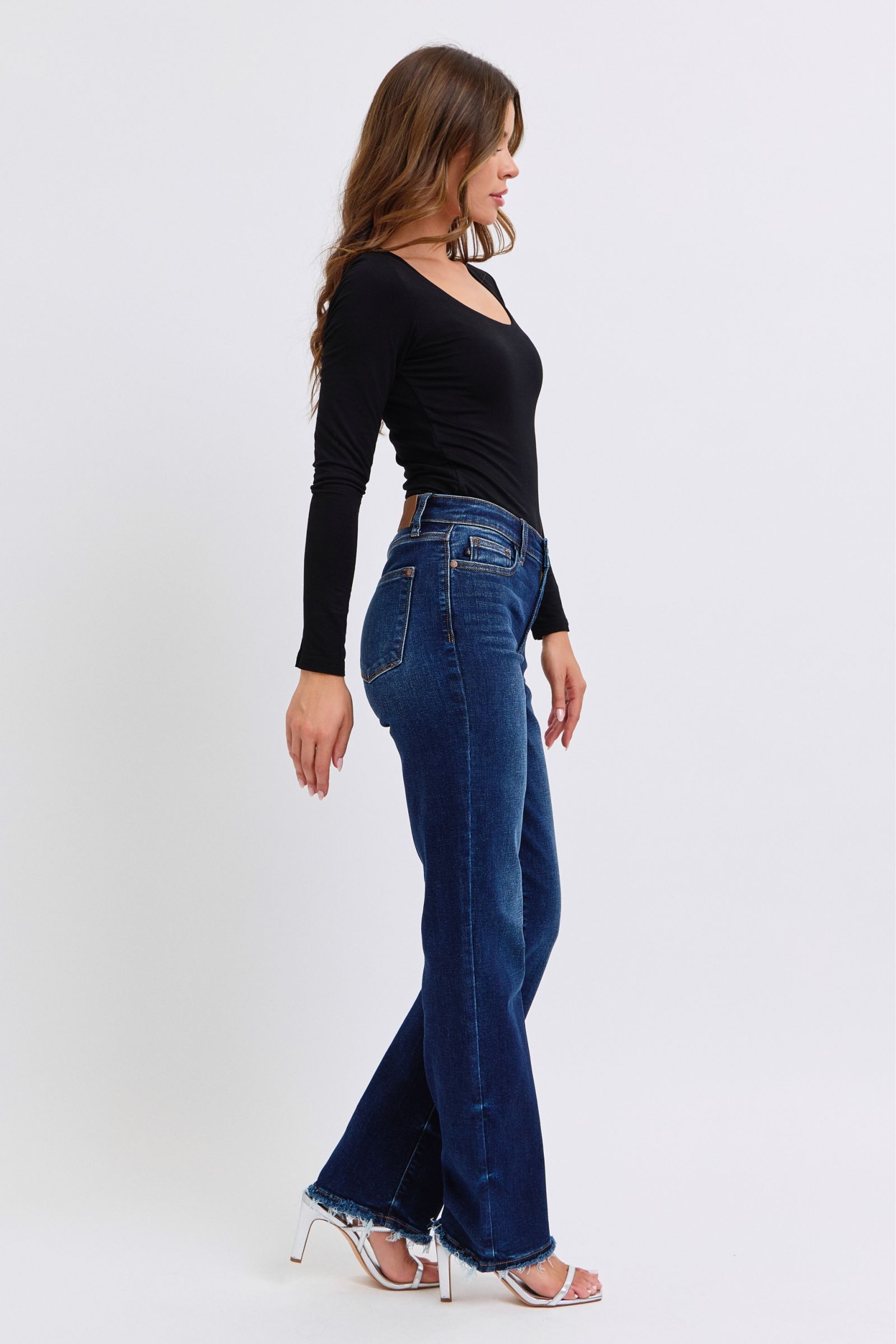 LIZAKOSHT  -  Judy Blue Full Size Raw Hem Straight Leg Jeans
