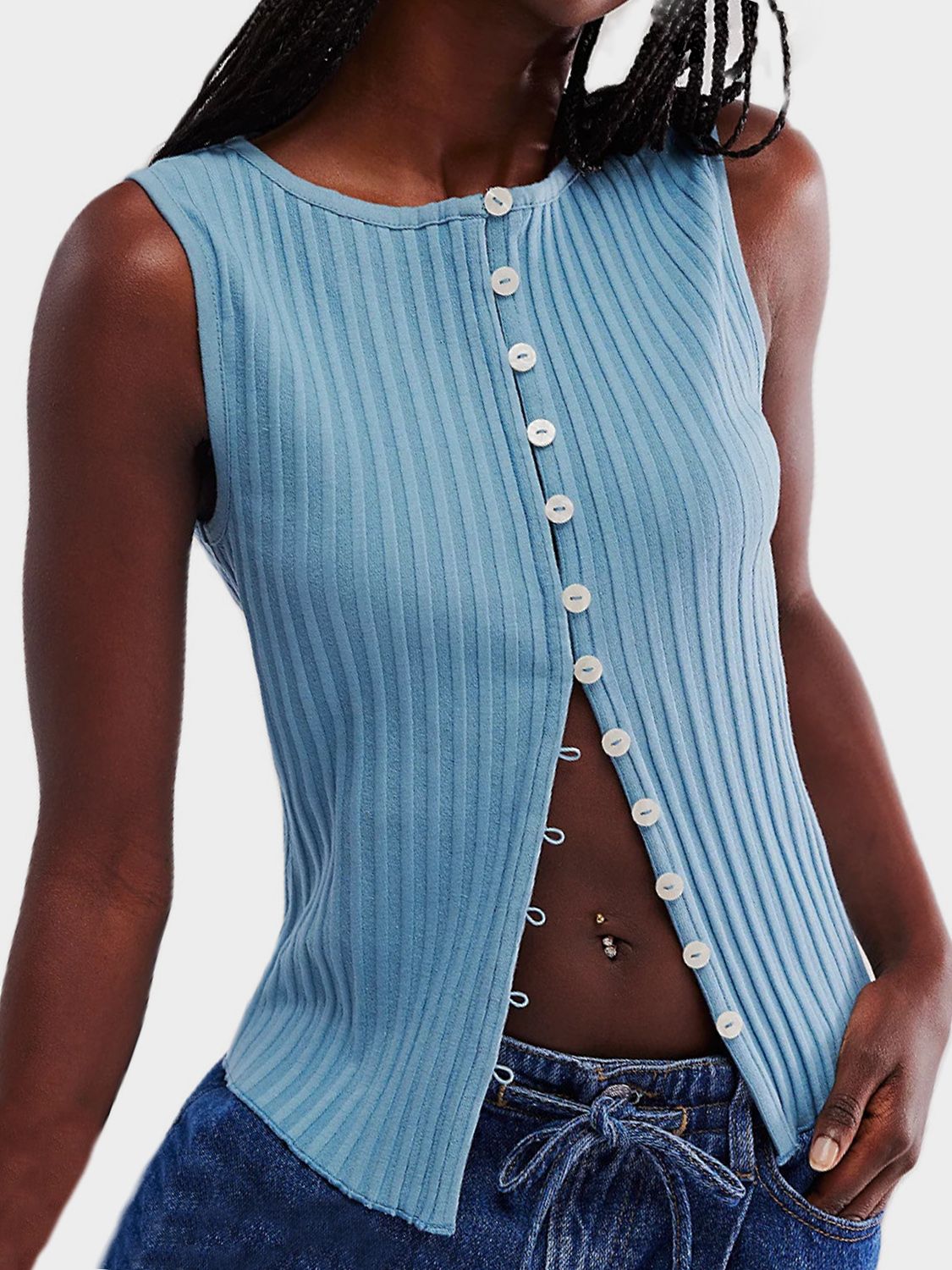 LIZAKOSHT  -  Button Down Round Neck Sweater Vest