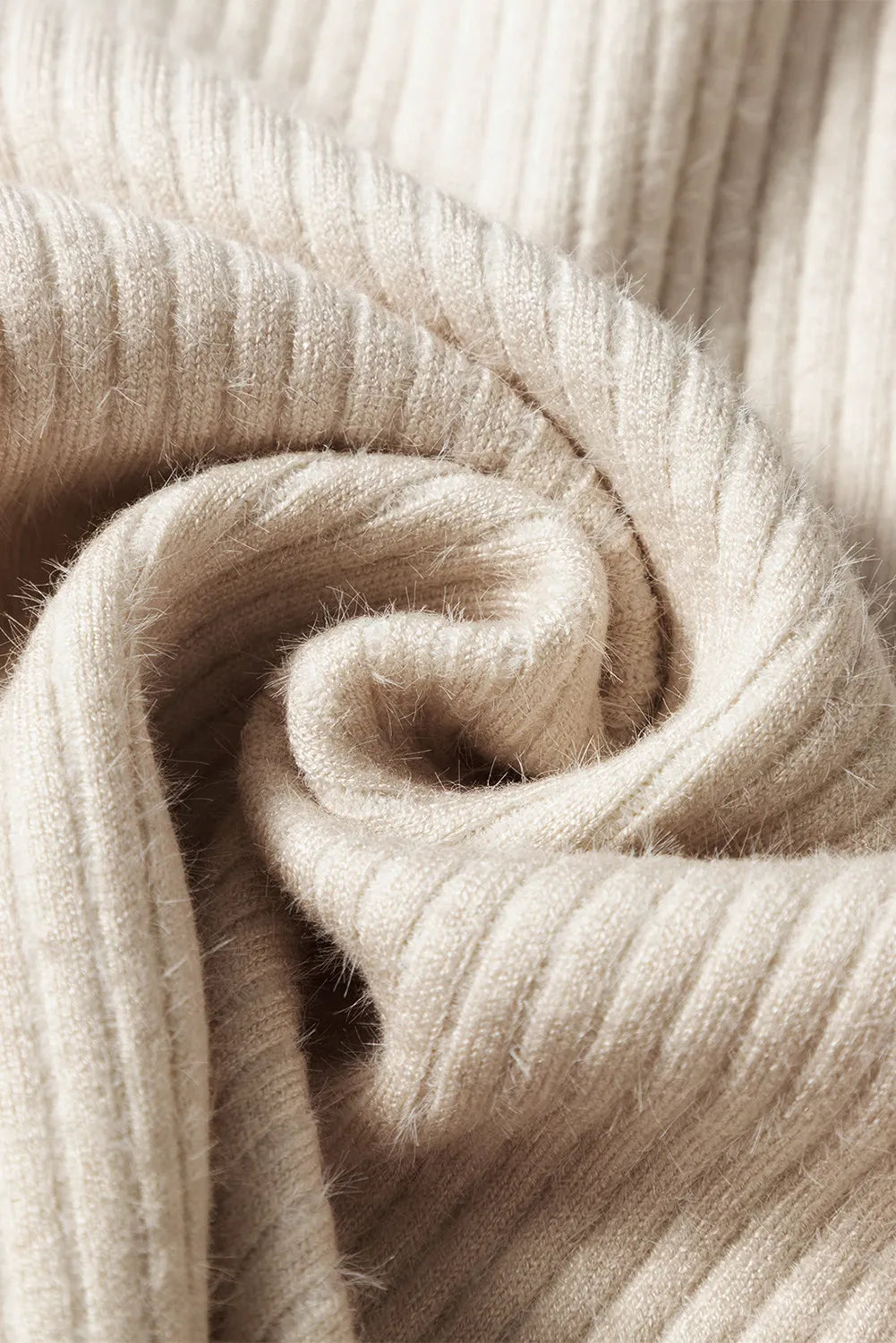 LIZAKOSHT  -  Mock Neck Long Sleeve Sweater