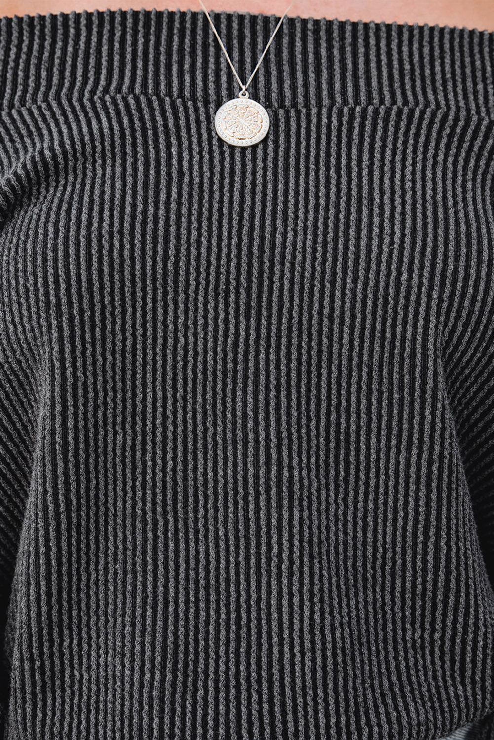 LIZAKOSHT  -  Off-Shoulder Long Sleeve Top
