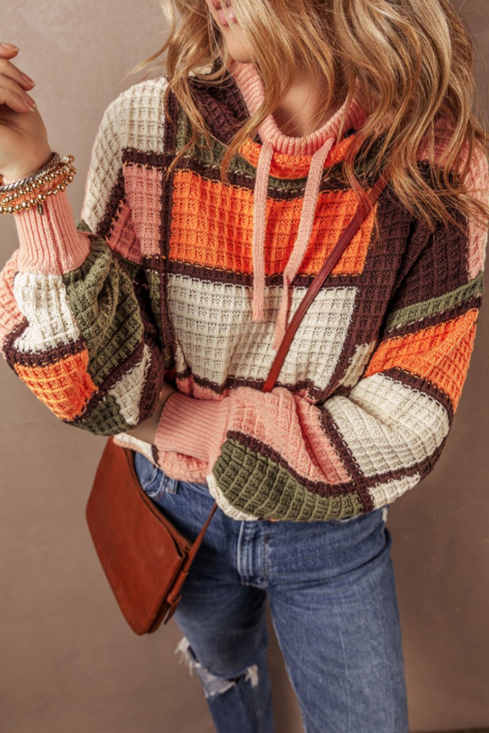 LIZAKOSHT  -  Drawstring Color Block Mock Neck Sweater