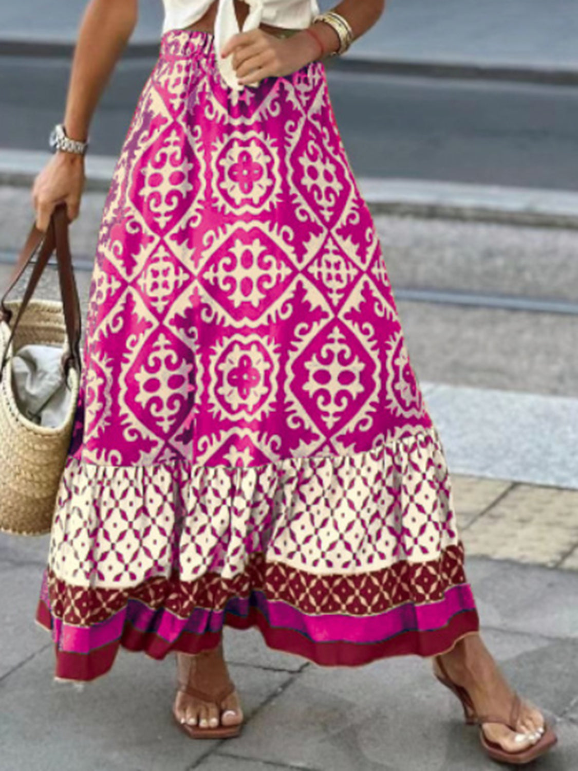 LIZAKOSHT  -  Geometric Elastic Waist Maxi Skirt