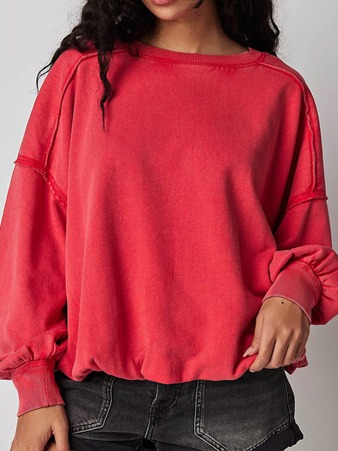 LIZAKOSHT  -  Exposed Seam Round Neck Long Sleeve Sweatshirt