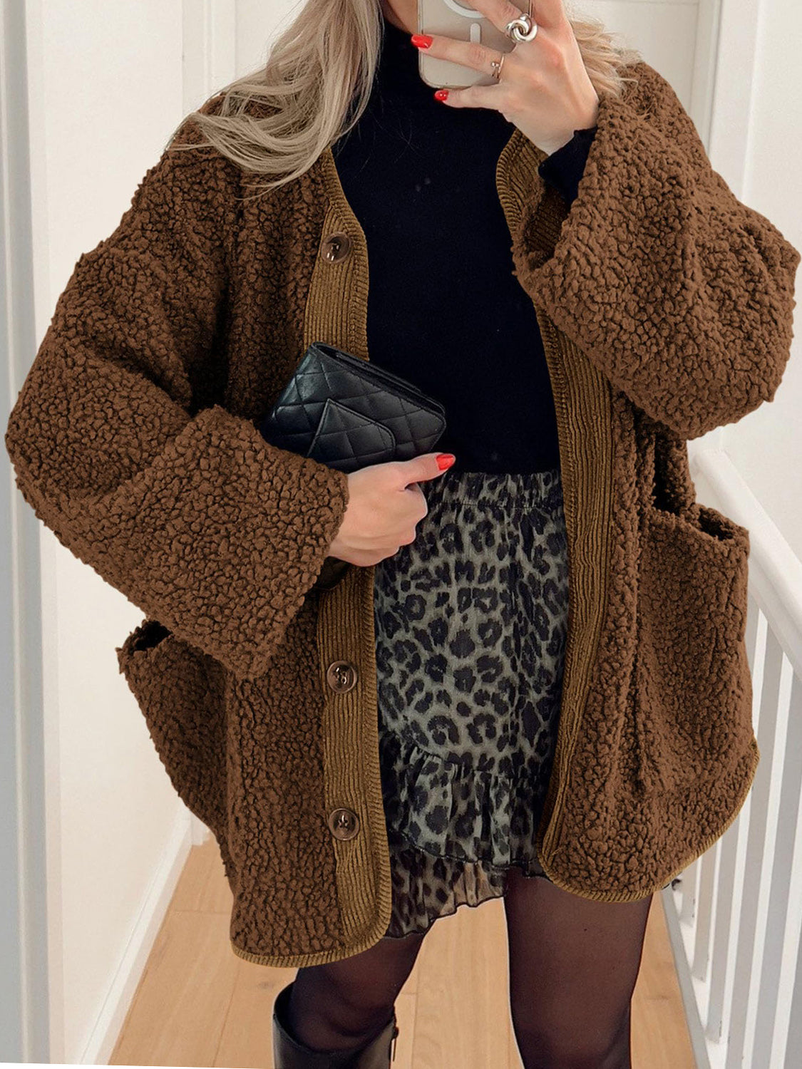 LIZAKOSHT  -  Contrast Button Up Sherpa Jacket with Pockets