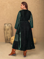 LIZAKOSHT  -  Plus Size Lace Patchwork V-Neck Balloon Sleeve Midi Dress
