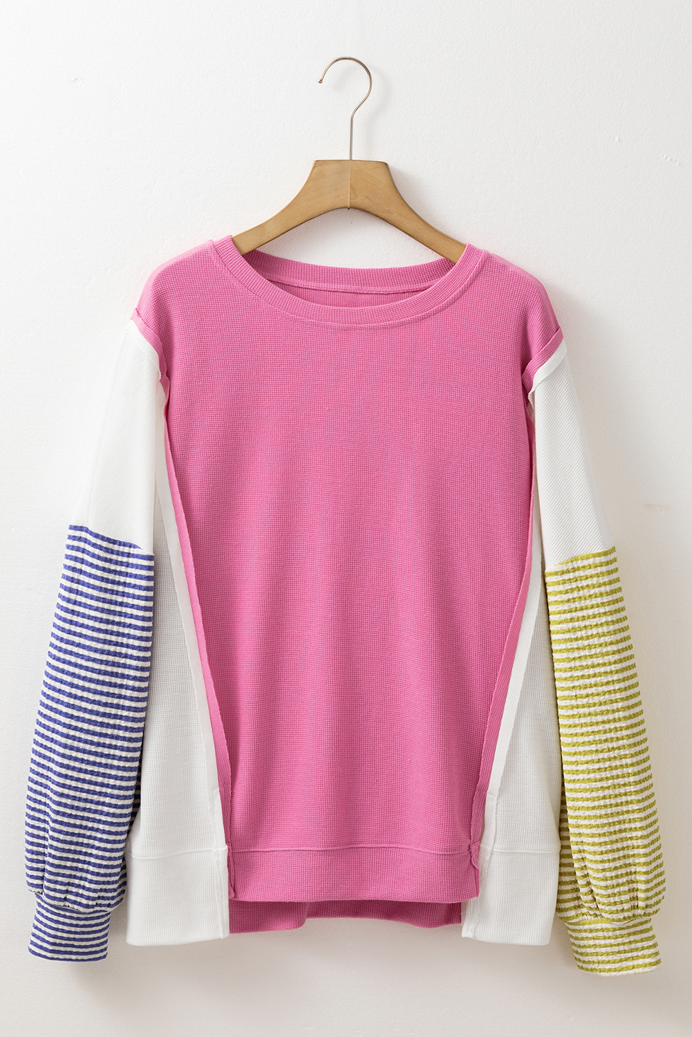 LIZAKOSHT  -  Exposed Seam Contrast Long Sleeve Sweatshirt