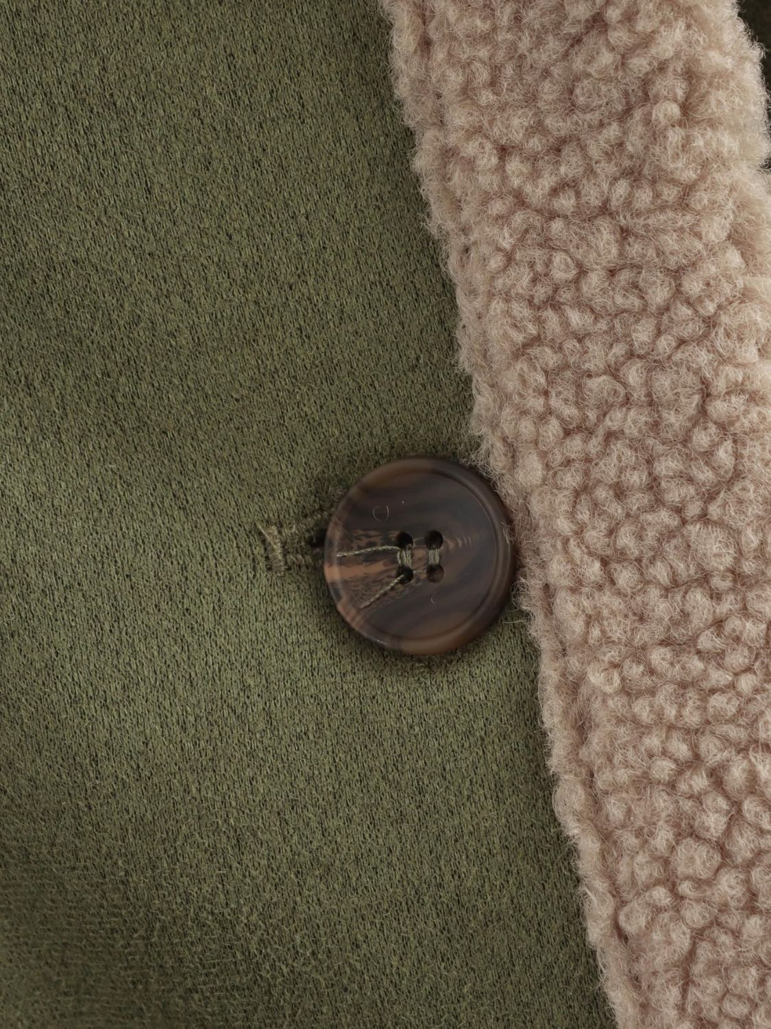 LIZAKOSHT  -  Collared Neck Long Sleeve Jacket