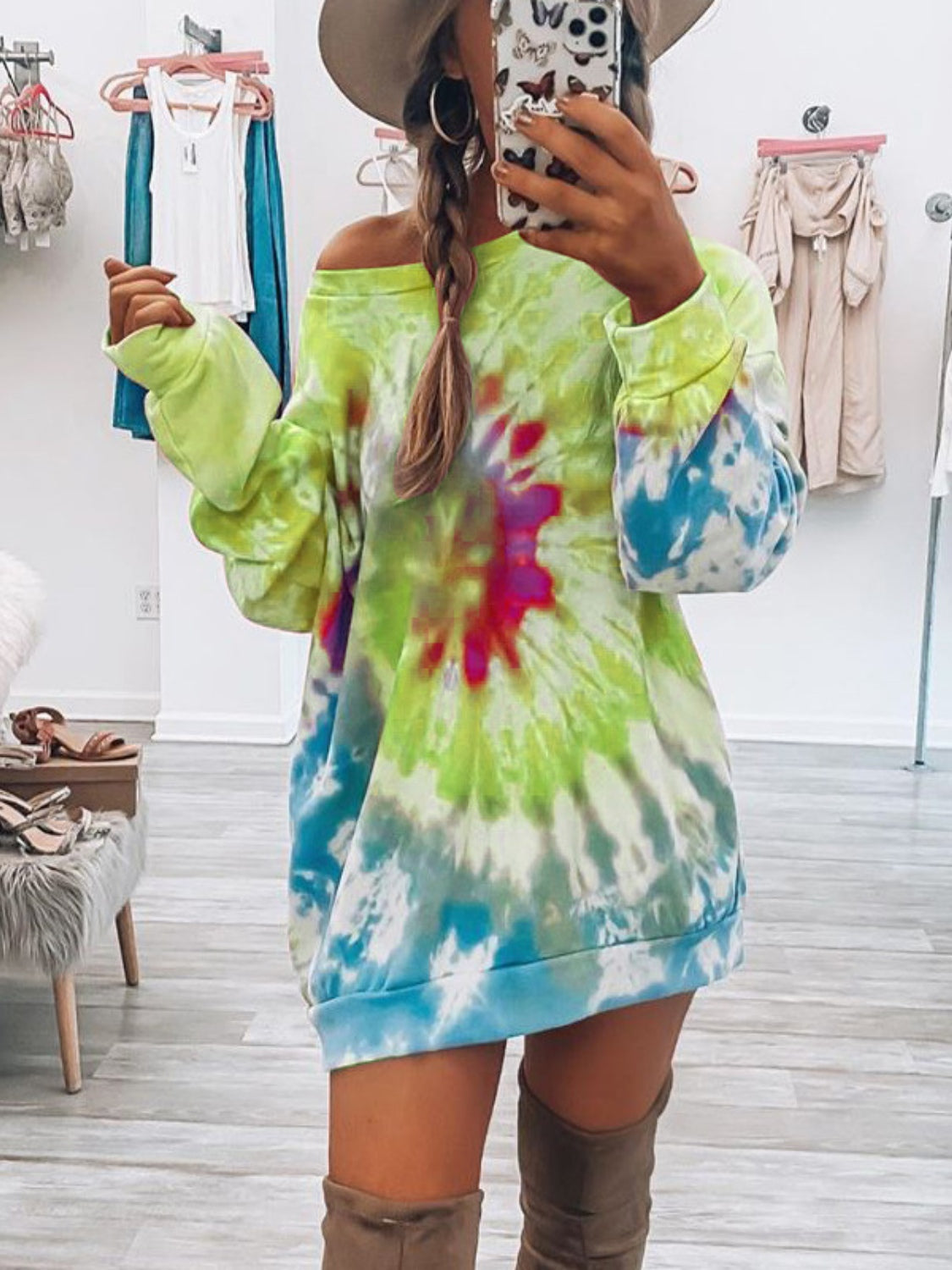 LIZAKOSHT  -  Full Size Tie-Dye Round Neck Long Sleeve Dress