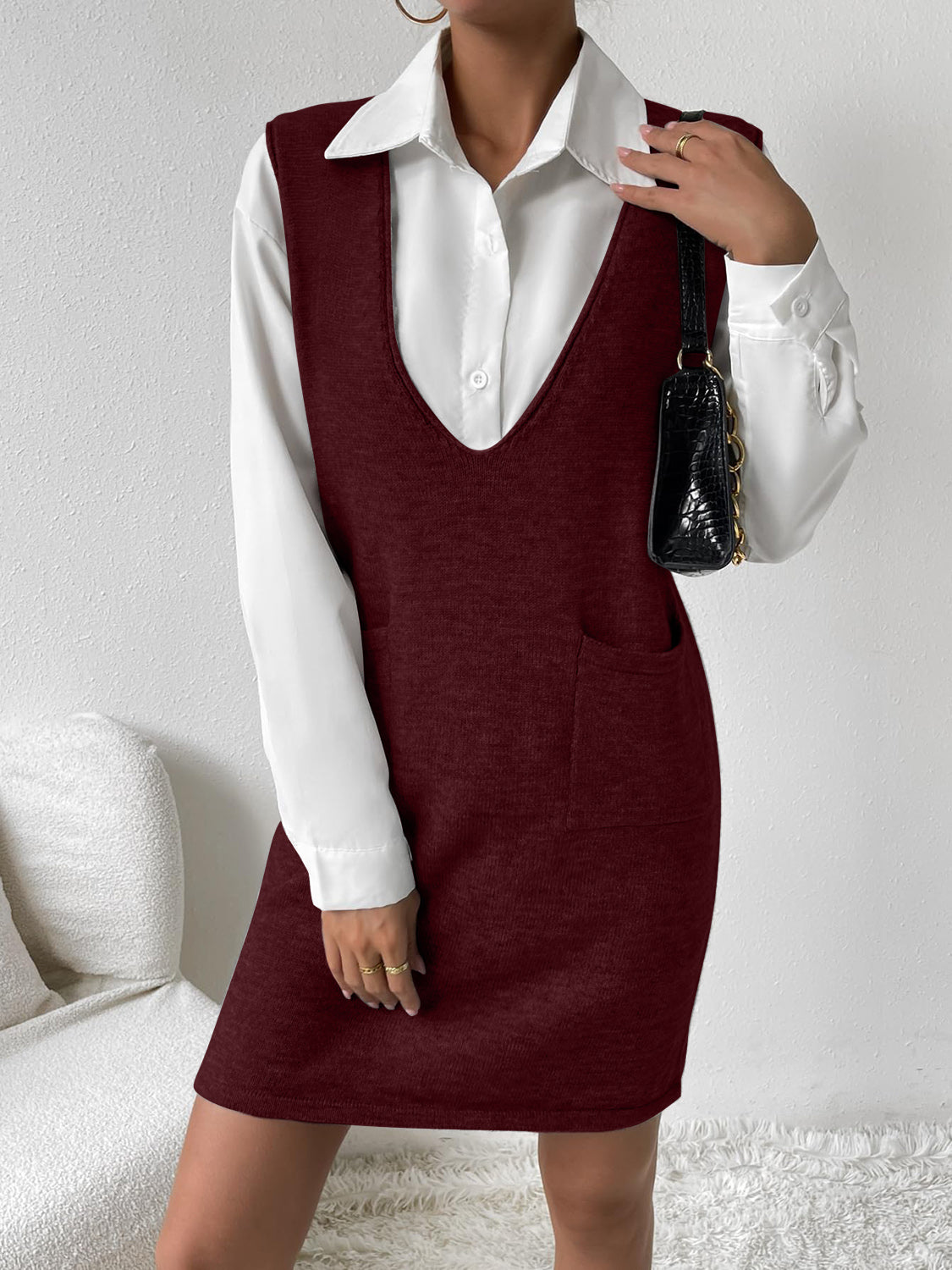 LIZAKOSHT  -  V-Neck Sleeveless Sweater Dress with Pockets