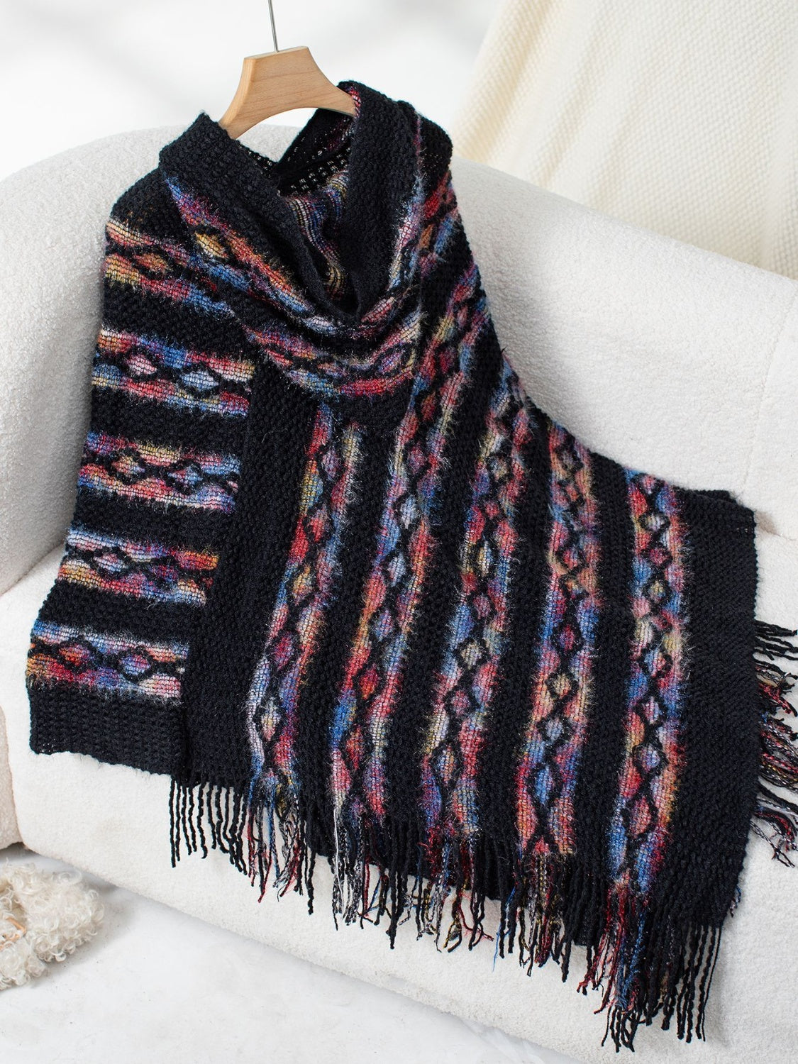 LIZAKOSHT  -  Fringe Contrast Hooded Poncho