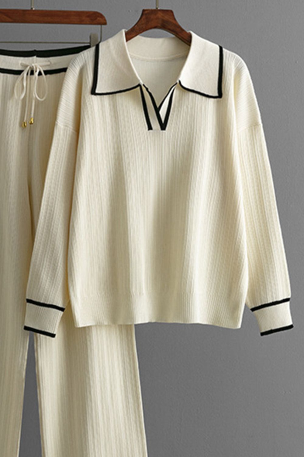 LIZAKOSHT  -  Contrast Trim Johnny Collar Top and Drawstring Pants Sweater Set