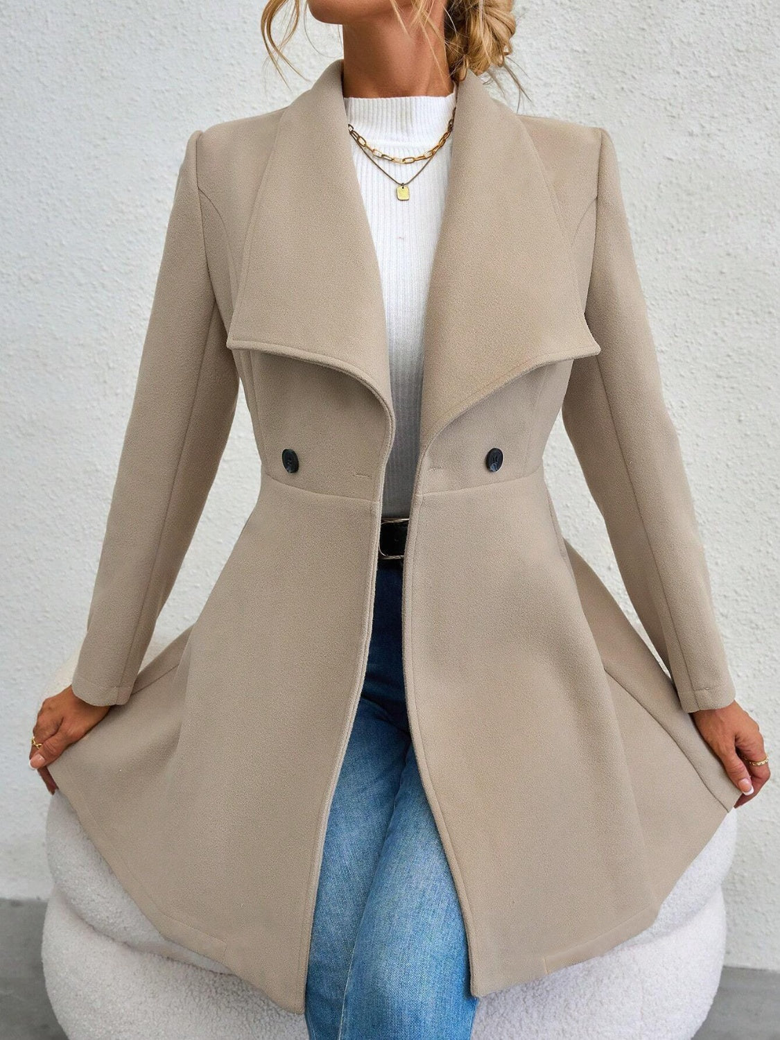 LIZAKOSHT  -  Collared Neck Button Up Long Sleeve Coat