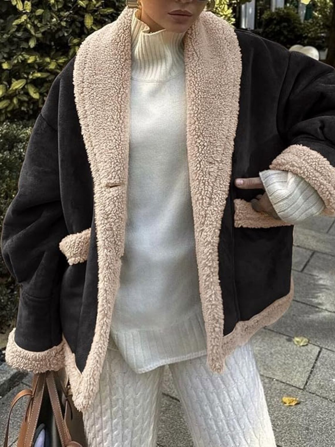 LIZAKOSHT  -  Collared Neck Long Sleeve Jacket